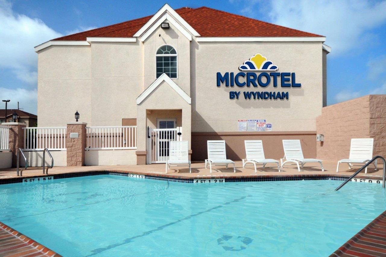 Microtel Inn & Suites By Wyndham Corpus Christi/Арансас-Пасс Екстер'єр фото