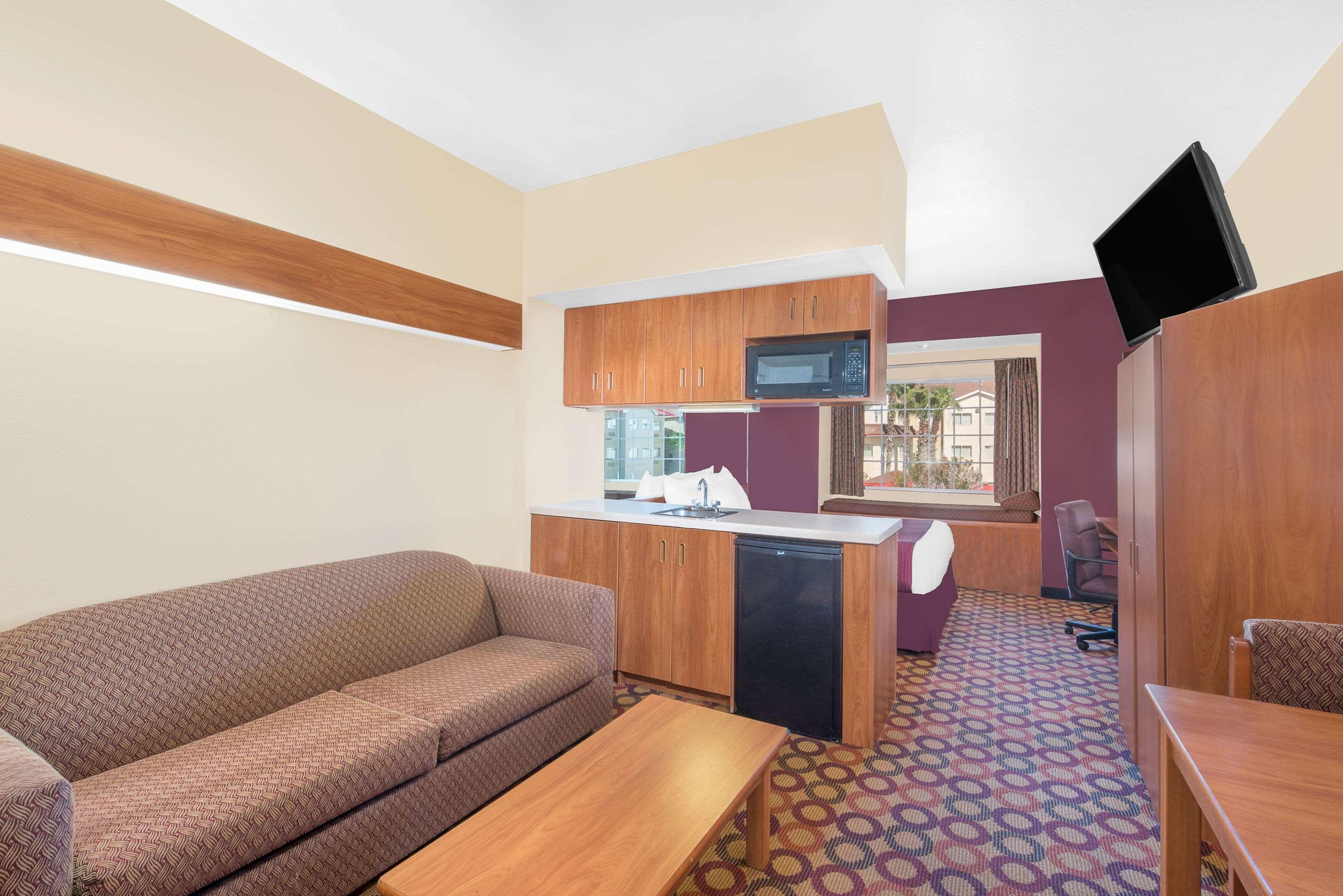 Microtel Inn & Suites By Wyndham Corpus Christi/Арансас-Пасс Екстер'єр фото