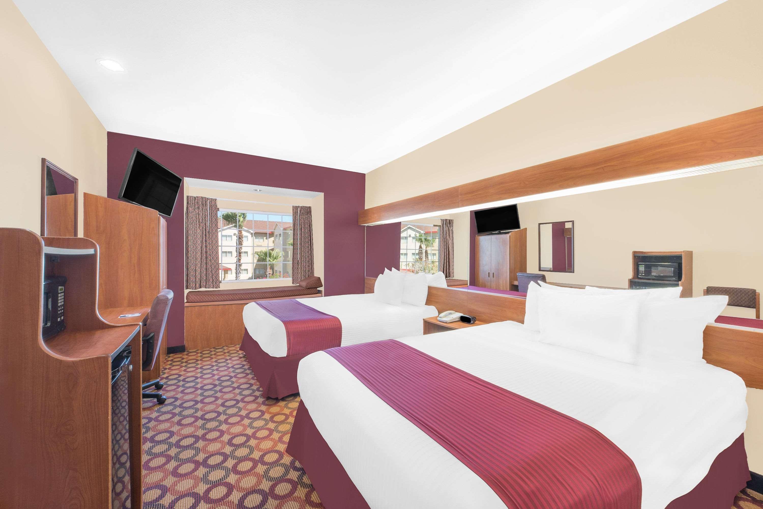 Microtel Inn & Suites By Wyndham Corpus Christi/Арансас-Пасс Екстер'єр фото